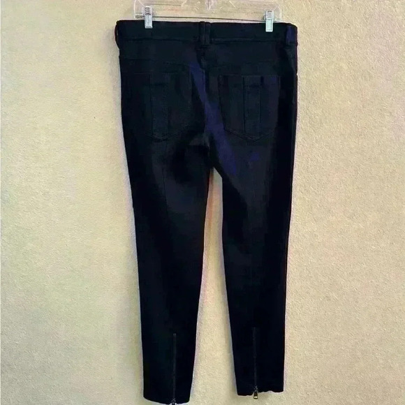 Burberry Brit- Black Skinny Jegging Pant With Ankle Zippers Size Large EUC! - Picture 4 of 11